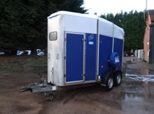 /stock-photos/815534522Ifor Williams Horse Trailer 1.jpg Blue.jpg